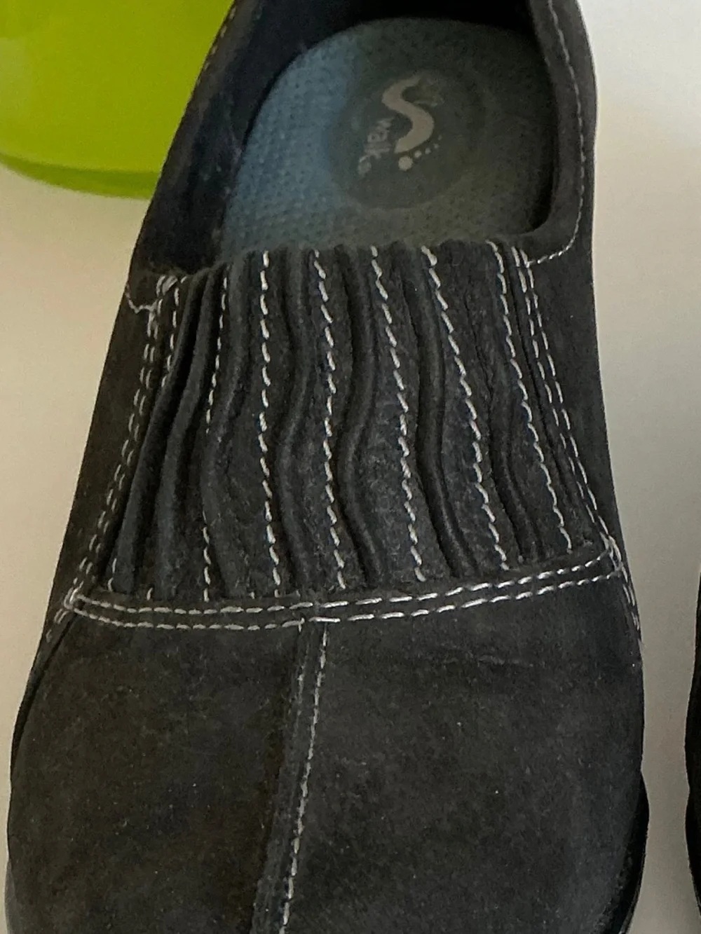 SoftWalk Black Suede Leather Wedge Comfort Sip On Shoes Size 7M EUC